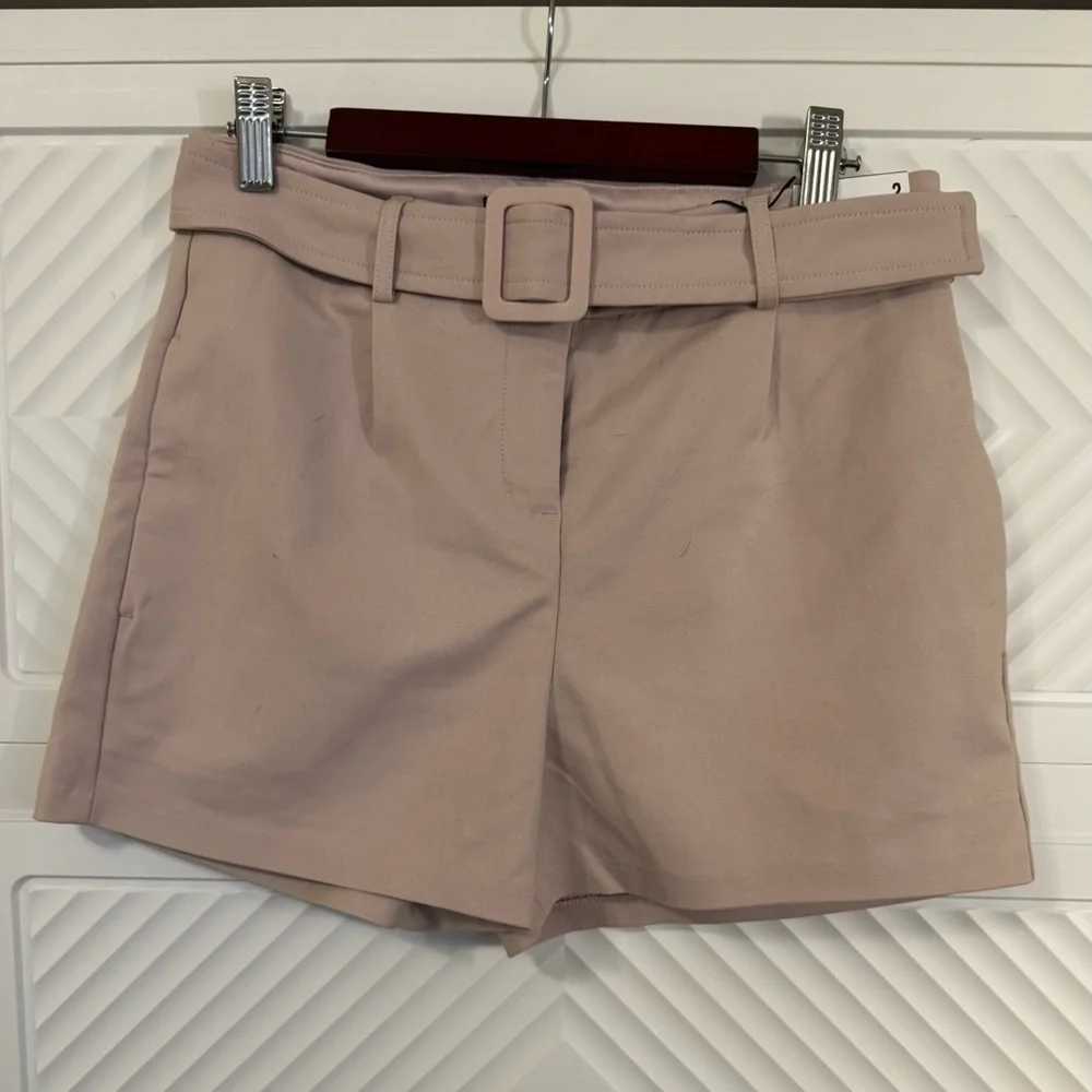Express shorts. - Picture 1 of 3